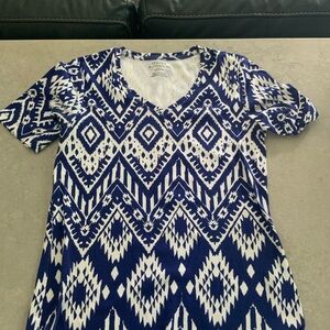 Chico's Navy and White Geometric Short Sleeve Top The Ultimate Tee